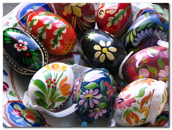 Фотографии красивых пасхальных яиц к празднику Пасхи