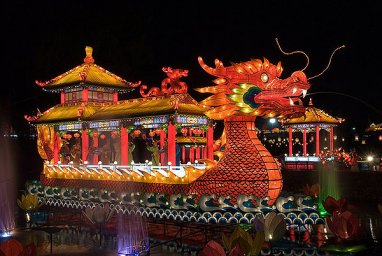 Праздник драконьих лодок или Дуань-У в Китае