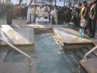 Список где, 19 января 2019 года, на Крещение освятят воду в источниках Харькова