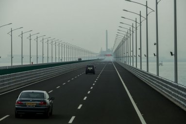 В Китае открыли самый длинный морской мост