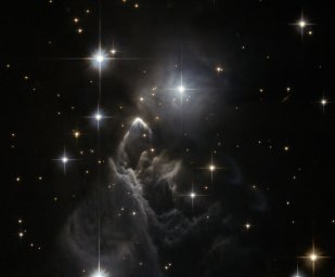 «Хаббл» запечатлел поразительный снимок таинственного облака